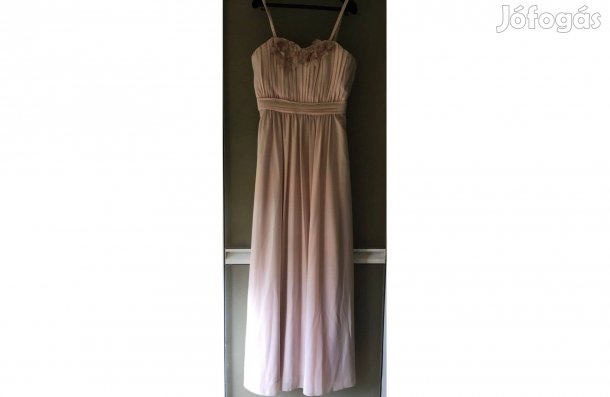 Új, elegáns muszlinruha, koszorúslány-ruha