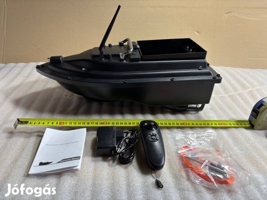 Új, fél méteres, távirányítós etetőhajó eladó
