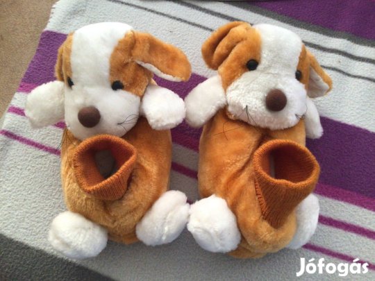 Új, meleg, kutyusos házicipő, mamusz 34-es méretben eladó