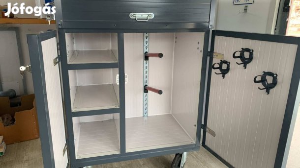 Új, minőségi, erős, fém, kerekes nyeregszekrény raktárról eladó!