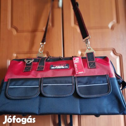 Új, nagyméretű, nagyon masszív, szerelő táska. 
