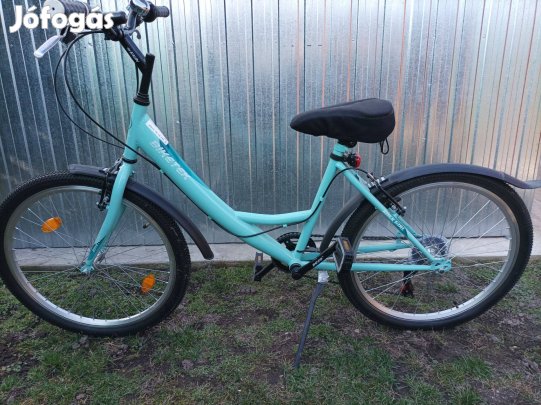 Új ,nem használt 24-es női kerépár eladó
