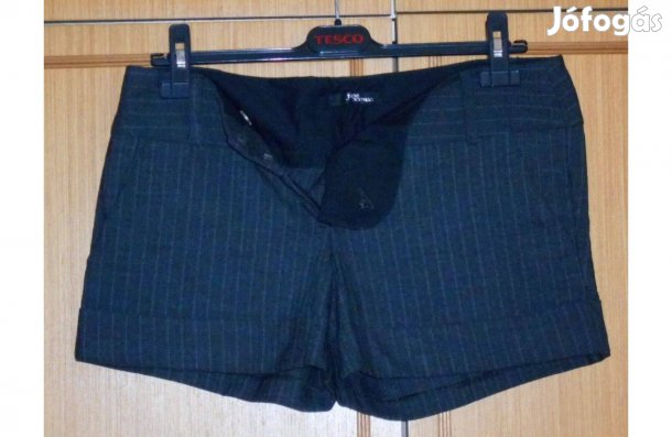 Új, női rövidnadrág, szexi, csinos. Jane Norman . Kb: M-es