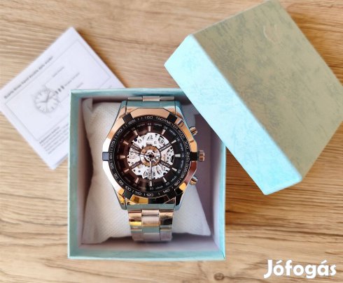 Új, stílusos férfi karóra rozsdamentes acélból, látható szerkezettel