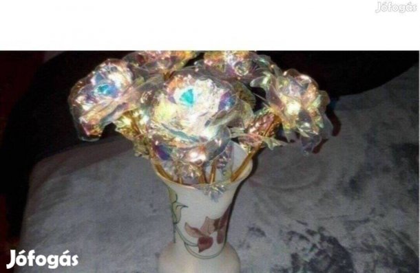 Új, szép elegáns 5 szálas rózsacsokor- olcsón!