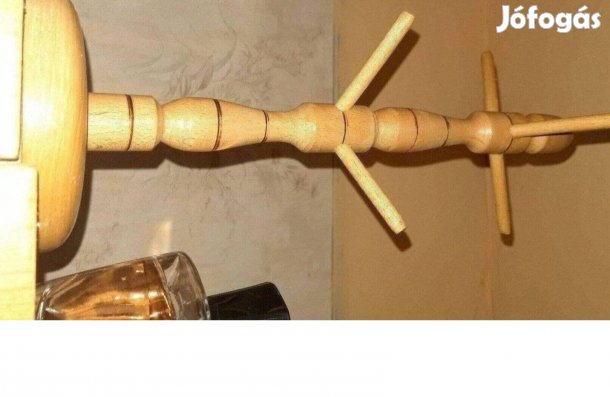 Új, szép elegáns divatos fa ékszer- pohár tartó