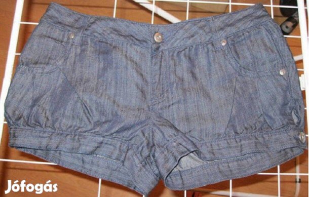 Új, szuper csinos, különleges fazonú, eredeti Benetton short %%%