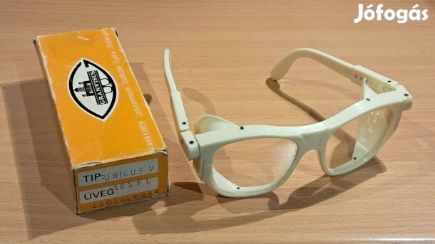 Új állapotú Retro Granvisus védőszemüveg eredeti dobozában szemüveg