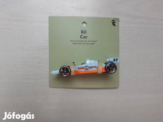 Új állapotú, bontatlan kisautó