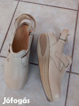 Új állapotú dr Batz Rollstep női cipő 37-es méret hiba miatt