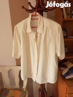 Új állapotú vajszínű női muszlin blúz nagyobb méret