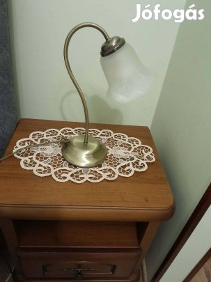Új asztali lámpa