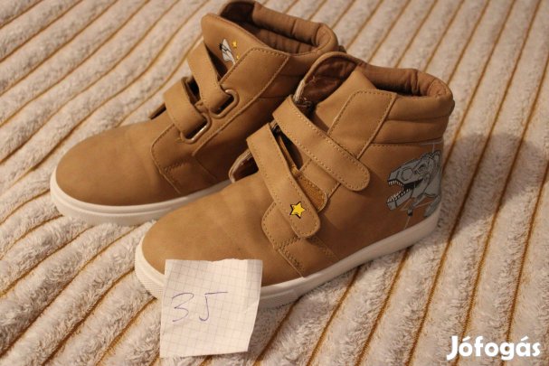 Új barna magasszárú 35-ös cipő eladó!!!