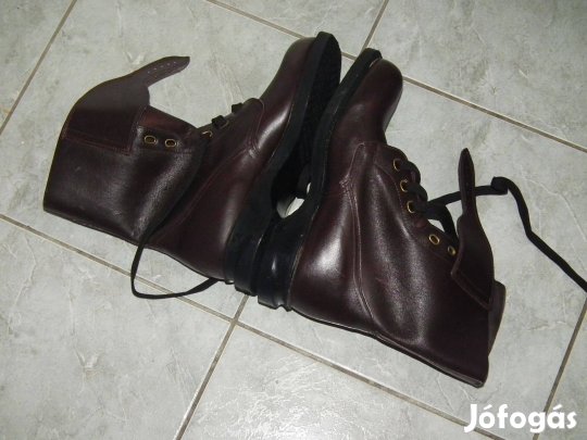 Új barna surranó katonai bakancs nr.16 (41-es)