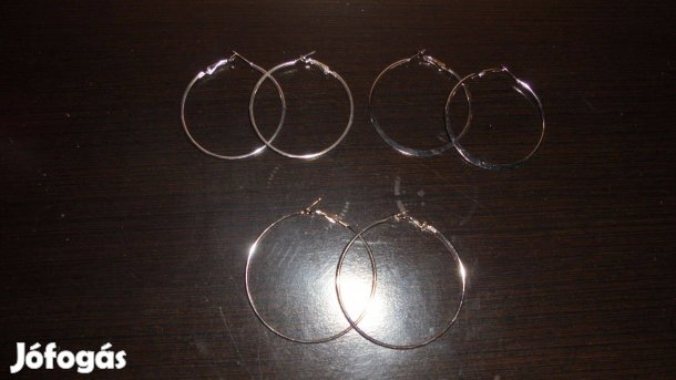 Új bizsu nagy méretű ezüst színű karika fülbevaló - 2 féle
