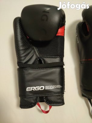 Új bokszkesztyű