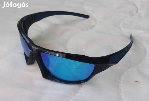 Új bontatlan polarizált napszemüveg 
