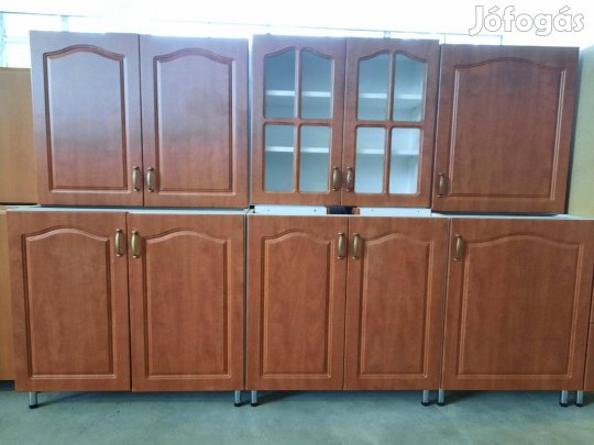 Új calvados MDF rusztikus konyhabútor, akár bontva is (AN152)