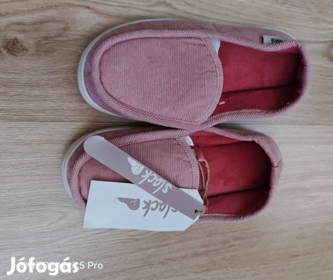 Uj címkés 38 női mamuszka