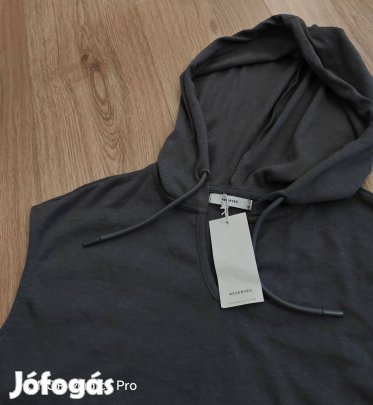 Uj címkés Reserved sportos női ruha Xs-S-M