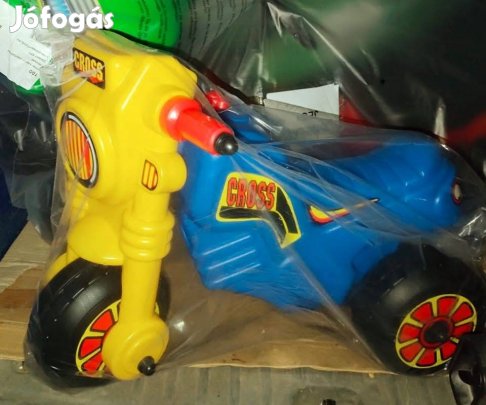 Új cross motor, kb 2-5 éves korig 