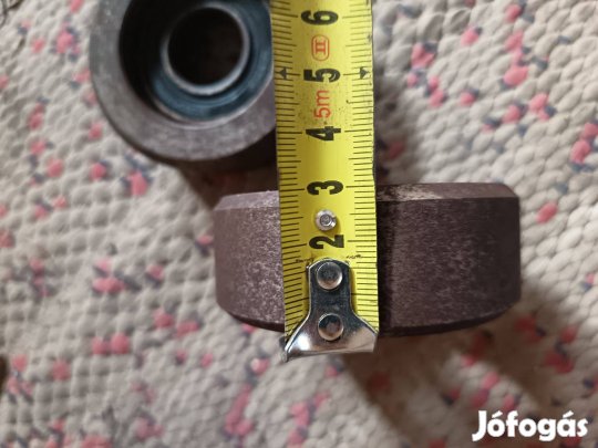 Új csapágyakkal Új Csapágyház