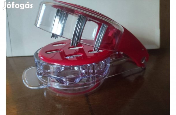 Új cseresznyemagozó, 20 cm