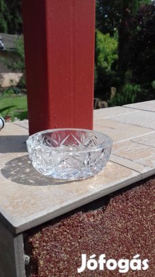 Új csiszolt üveg kristály hamutál átm 7 cm