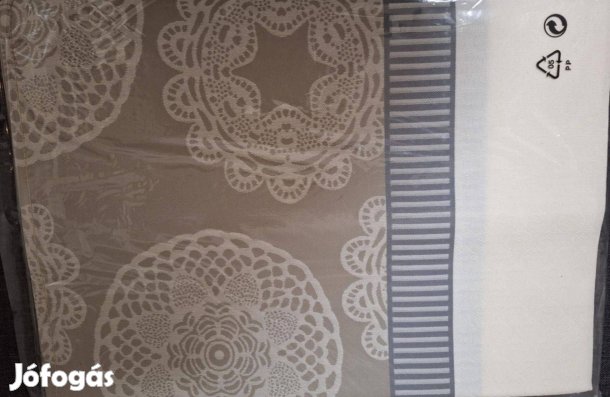 Új damaszt asztalterítő (150 x 180 cm)