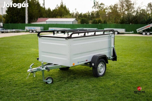 Új dobozos utánfutó (202x107x70cm) most 711.000 Ft helyett 679.000 Ft