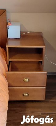 Új éjjeliszekrény eladó 