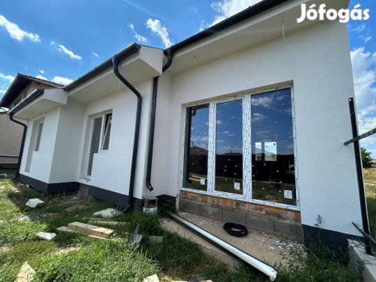 Új építésű Nappali +3 szobás, Önálló családi ház eladó!