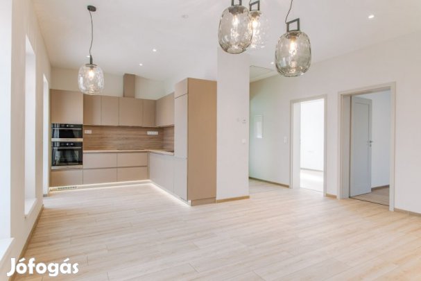 Új építésű, kulcsrakész ikerház Pécs közelében