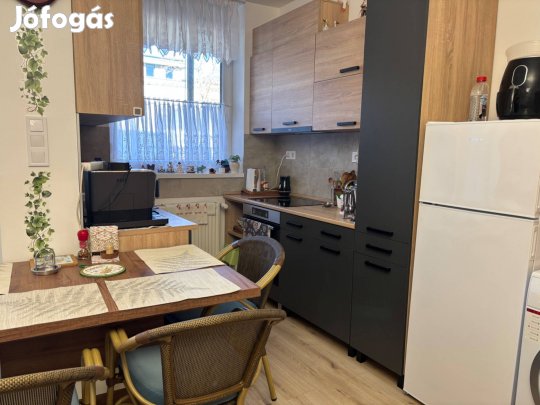 Új építésű ,nagy teraszos!