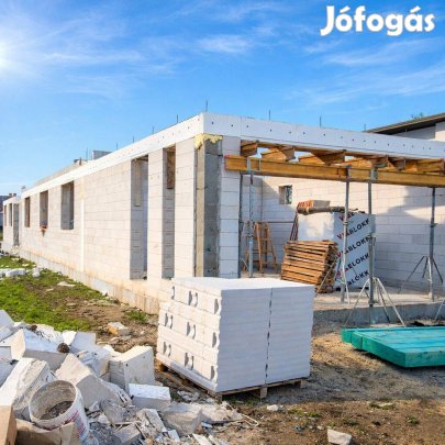 Új építésű különálló ház