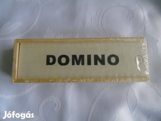 Új fa tolóajtós dobozban 28 db-os dominó egységáron