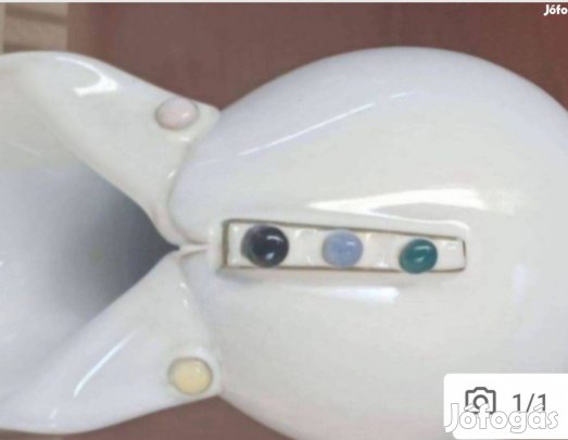 Új fehér kerámia váza ( ing mintájú)