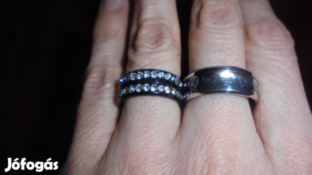 Új fekete halálfejes koponyás vagy fehér köves női bizsu gyűrű