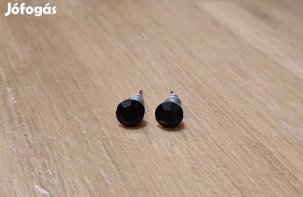 Új fekete köves fülbevaló