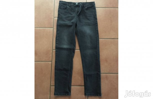 Új fekete nadrág! 140-es