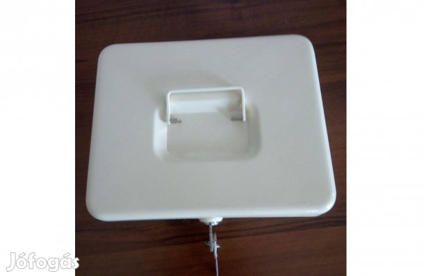 Új fémkazetta, világossárga pénzeskazetta 2 kulccsal.25x20x8 cm