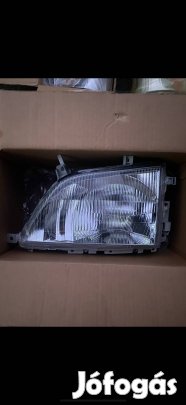 Új fényszórók es helyzetjelző indexek Dyna Toyota