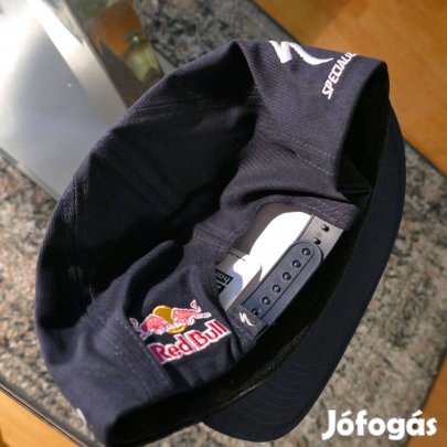 Új flat brim Team Red Bull Bora-Specialized sapka