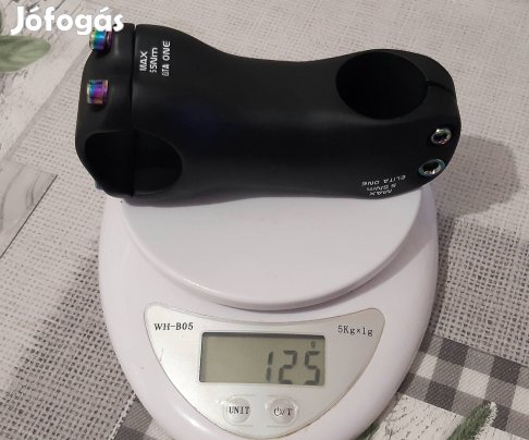 Új full karbon kormányszár (stucni).