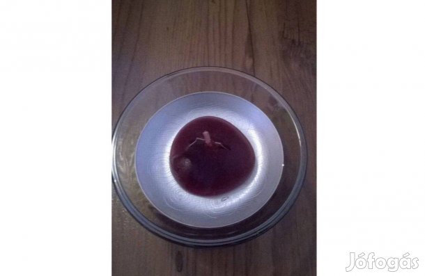 Új gyertya mágneses tartójával