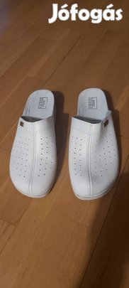 Új gyógypapucs, orvosi klumpa eladó!