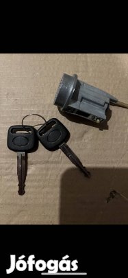 Új gyújtás kapcsoló betét két darab kulcs Dyna 100 150