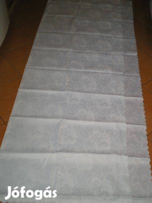 Új hófehér asztalterítő nagy méretben 215 x 155 cm nem mai darab