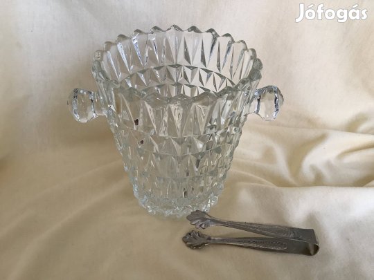 Új jégtartó csipesszel