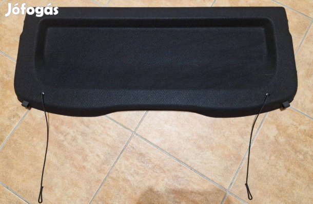 Új kalaptartó Toyota Yarris